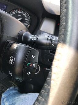 Renault Laguna 3 - 5