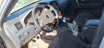 ND KIA SORENTO 2.5 CRDI 103 A 125 KW - 5