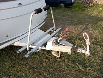 Karavan Calista 450, Soláry 400 Wp, rok 2003, 12V TV s DVD - 5