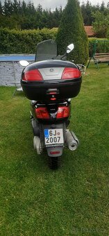 Prodám Yamaha Versity 300 r.v.2004 - 5