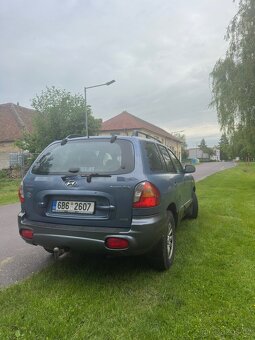 Hyundai Santa Fe - 5
