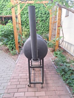 Smoker na pomalé grilování - 5