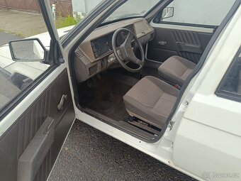 Škoda Favorit - 5