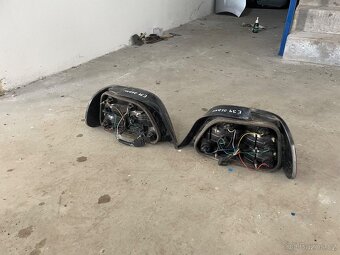 BMW e39 sedan zadní světla - 5