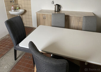 Rozkládací bílý jídelní stůl – 160/200×90 cm JYSK MAMMEN - 5