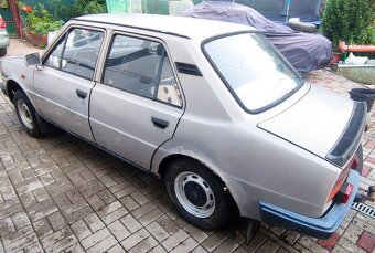 Škoda 105 L - 5
