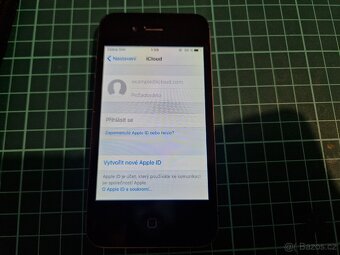 iPhone 4S 32GB - 5