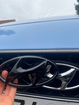 Hyundai OVERLAY emblem - 5