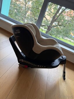 Britax Römer Dualfix M i-Size - 5