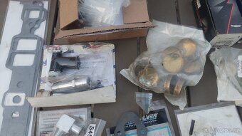 Soubor dílů Mercruiser 5,7 V8 GM350 - 5