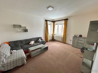 PRONÁJEM bytu 2+1 Holešov - 5