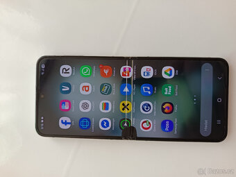 Samsung Galaxy Z Flip 5 - 5