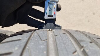 Letní pneu 225/45/17 Hankook - 5