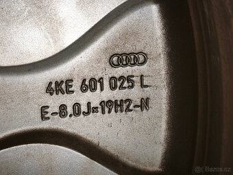 Audi Q8 e-tron - originál 19" alu disky - 5