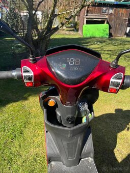 Elektroskútr RACCEWAY® E-FICHTL - 5