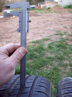 Pneu 175/65 R14 - 5