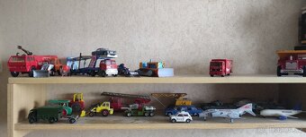 Sbírka Dinky Corgi Matchbox Siku - 5