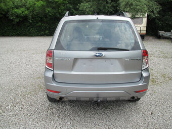 Subaru Forester 2.0 - 5