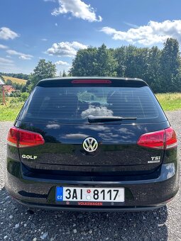 Prodám VW Golf 7 - 5