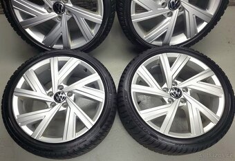 18" Originál VW Bergamo 5x112 zimní pneu 4,5-5,5mm - 5