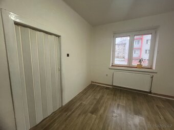 Nový Jičín, Křížkovského nám. - 5