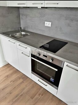 Pronájem bytu 1+kk 30 m², Praha - Hloubětín, ev.č. 01114 - 5