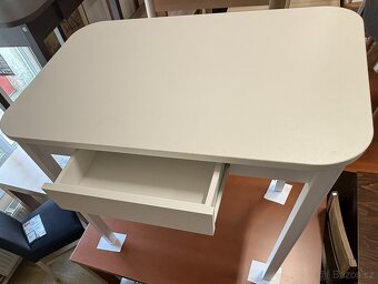 Nový jídelní stůl - 5