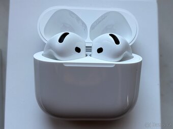 Apple AirPods 4 ZÁRUKA - 5