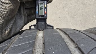 Letní pneu 235/50/17 Michelin - 5