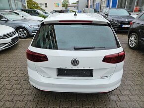 VW Passat B8 2.0TDI 140kW DSG 4x4 Matrix Kamera Keyless - 5