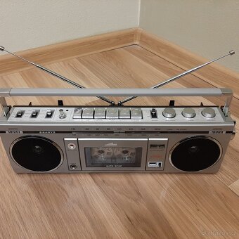 Radiomagnetofon - 5