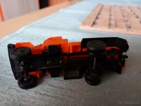 Prodám model jeřábu k vláčkům - 5