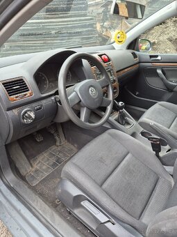 VW Golf 1.4 - 5