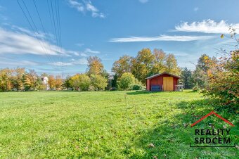 Prodej stavebního pozemku 4758 m2 v centru obce Doubrava - 5