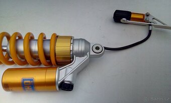 Moto Guzzi V85 TT zadní tlumič Öhlins - 5
