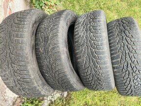 Zimní pneu Nokian WR D4 205/60 R16 96H XL - 5