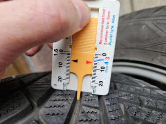 Original alu kola VW 5x100 R16, včetně zimní pneu - 5