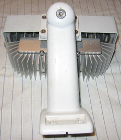 Infra přísvit Eneo IR LED150-A-50 ke kameře. - 5