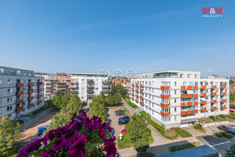 Prodej garážového stání 68, 18 m², Praha, ul. Názovská - 5