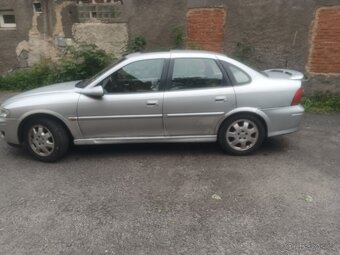 Opel Vectra 2,6 benzín V6 2001r dovoz DE na přihlášení - 5
