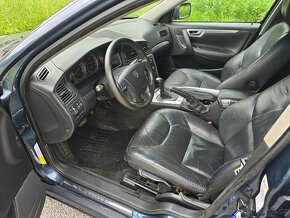 Prodám Volvo XC70 2.4 D5 AWD 136kW - 5