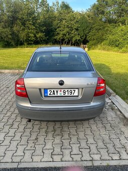 ŠKODA OCTAVIA 2 TOUR 1.6. MPI 2012 - 5