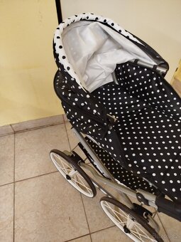 dětský kočárek pro panenky 2v1 New Baby Natálka bílo-č - 5