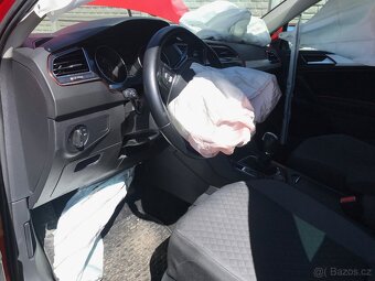 Volkswagen Tiguan 2.0 TDI SCR BMT DSG 4MOTION POJAZNDÉ - 5