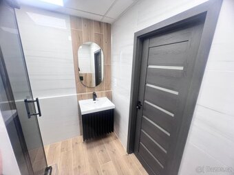 Pronájem bytu 2+1 s lodžií v ulici Višňová 673 v Mostě - 5