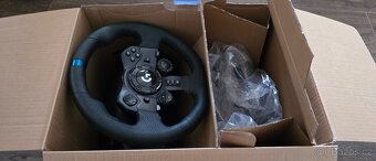 Logitech G923 Driving Force pro PC/PS5/PS4 - 5