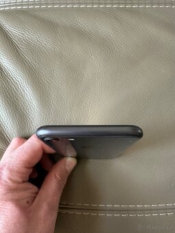 iPhone 8 64Gb Space Grey - 5