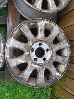 Chrysler Voyager 16" alu - 5x114,3; ET40; 6.5Jx16; CB 71.6 - 5