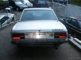 BMW E3 3.3L - 5