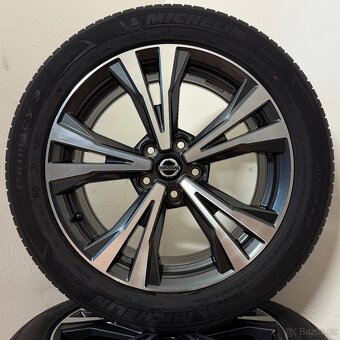 NISSAN QASHQAI 5x114,3 R18 ET40+LETNÍ 215/55R18 6mm - 5